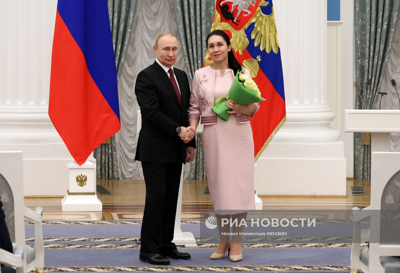 Президент РФ В. Путин принял участие в церемонии вручения госнаград