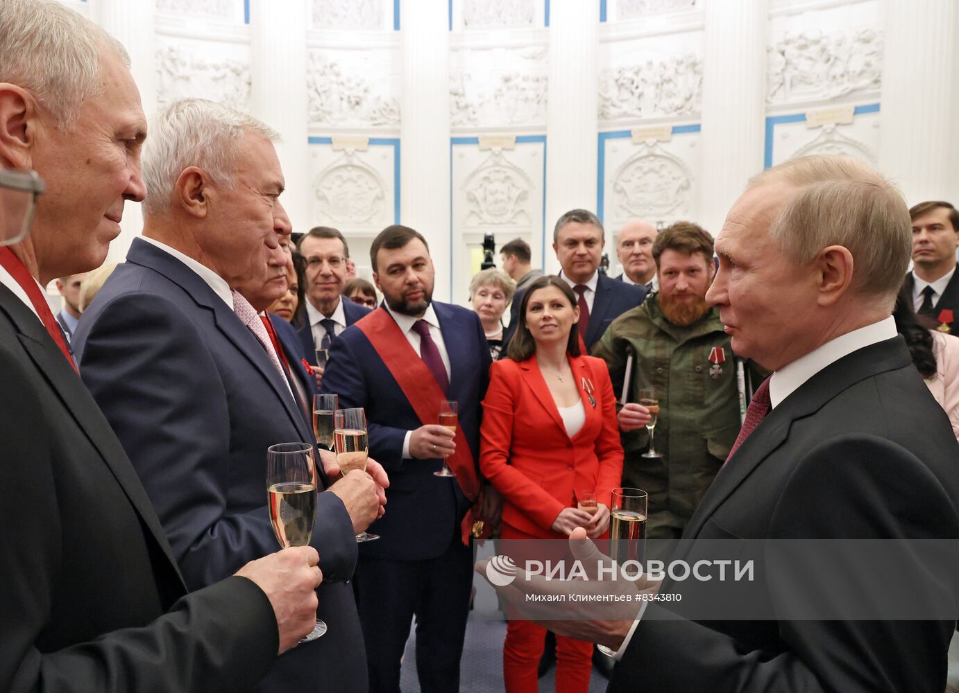 Президент РФ В. Путин принял участие в церемонии вручения госнаград