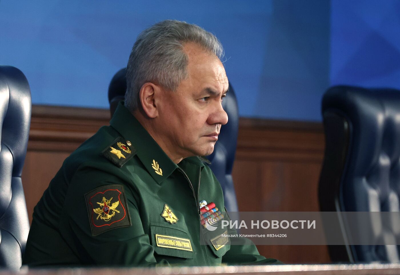 Президент РФ В. Путин провел расширенное заседание коллегии Минобороны РФ