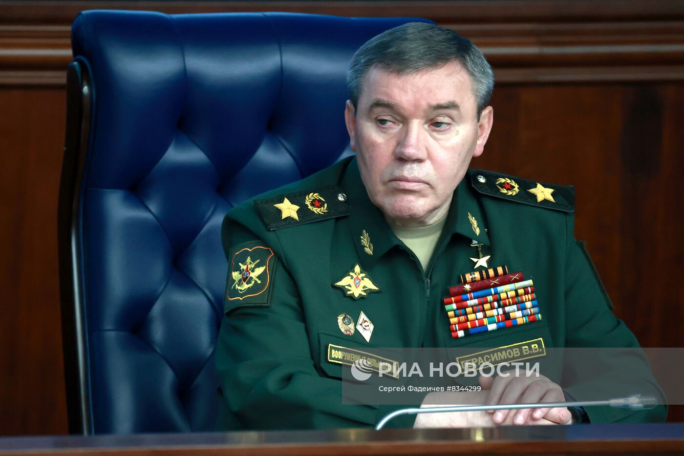 Президент РФ В. Путин провел расширенное заседание коллегии Минобороны РФ