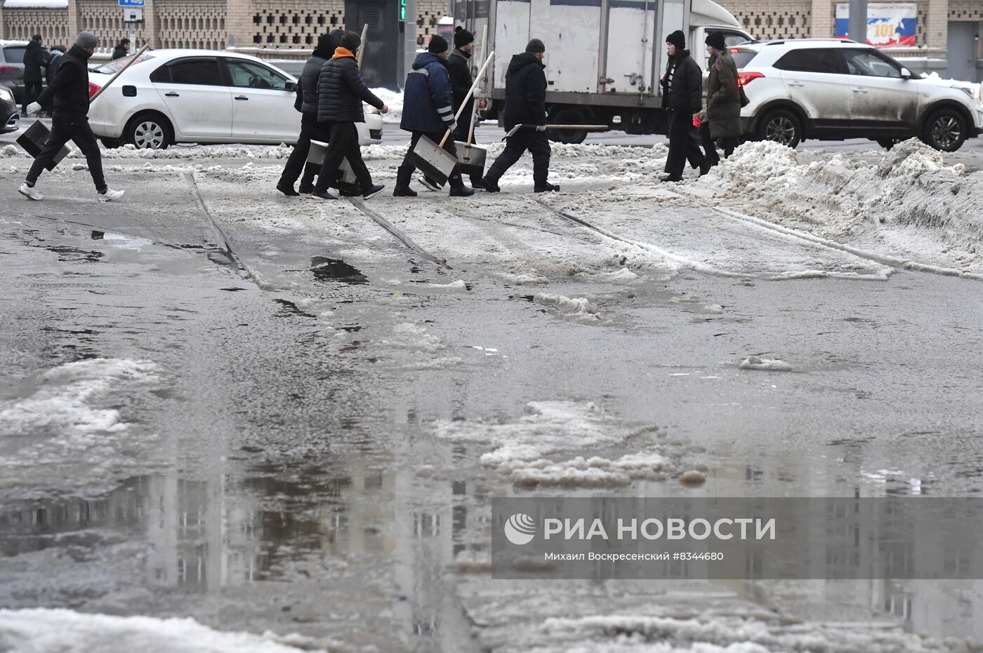 Последствия ледяного дождя в Москве