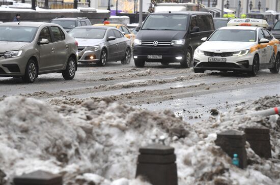 Последствия ледяного дождя в Москве