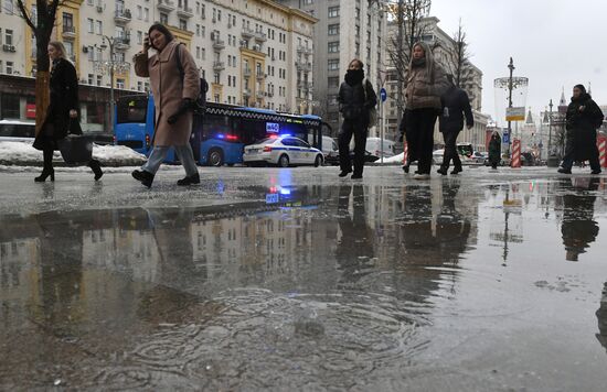 Последствия ледяного дождя в Москве