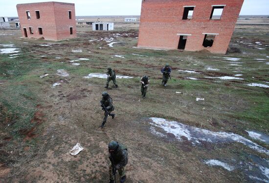 Военная подготовка мобилизованных в Волгоградской области