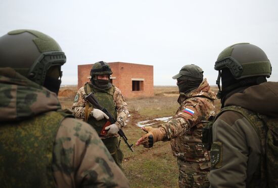 Военная подготовка мобилизованных в Волгоградской области