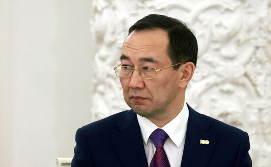 Президент РФ В. Путин провел заседание Госсовета по вопросам реализации молодёжной политики