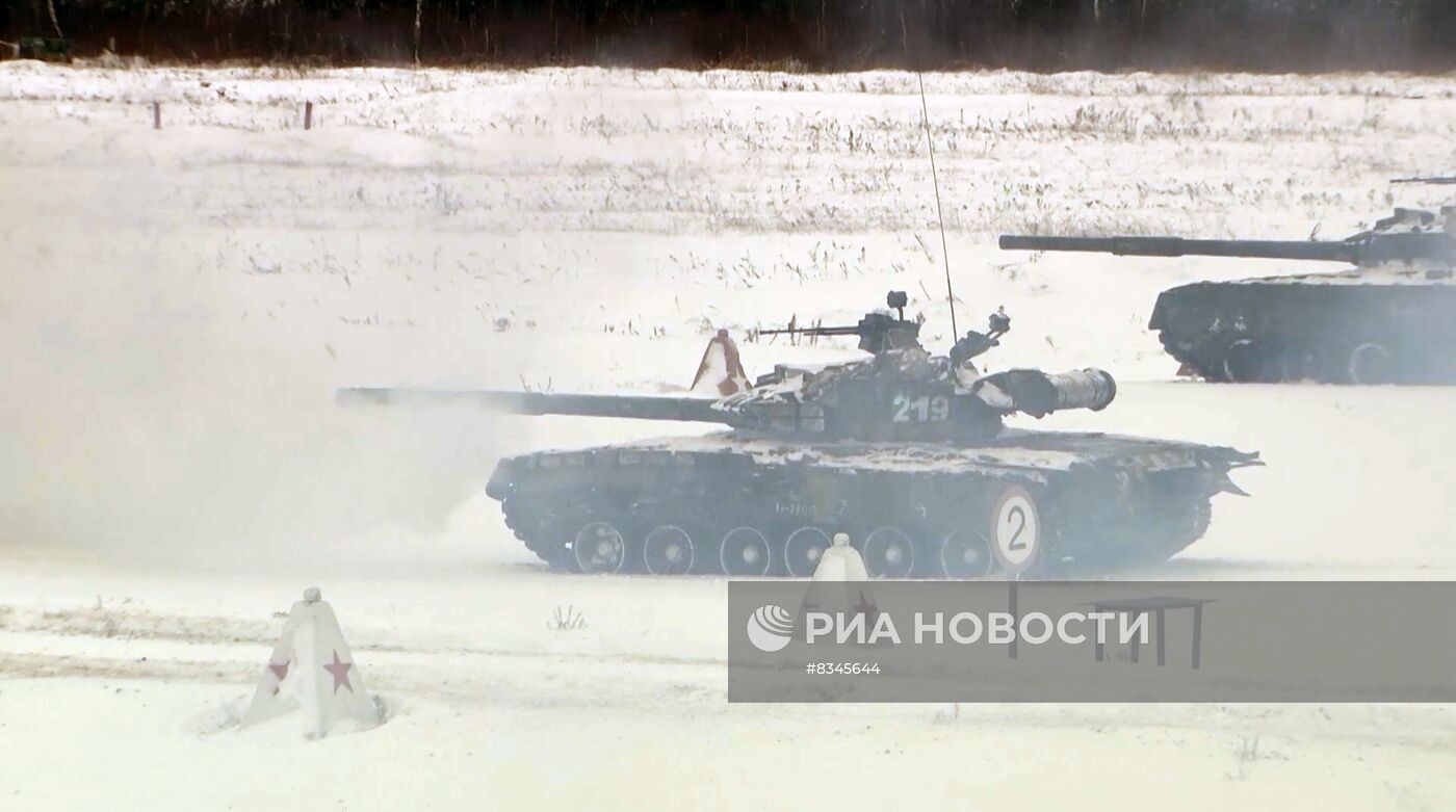 Российские и белорусские военнослужащие проводят совместные занятия на полигоне Брестский