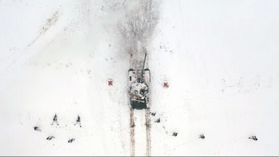 Российские и белорусские военнослужащие проводят совместные занятия на полигоне Брестский