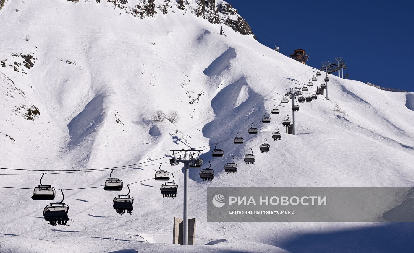 Старт горнолыжного сезона на курорте Красная поляна