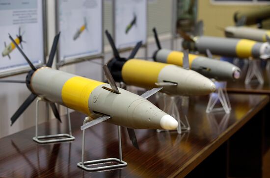 Рабочая поездка президента РФ В. Путина в Тулу