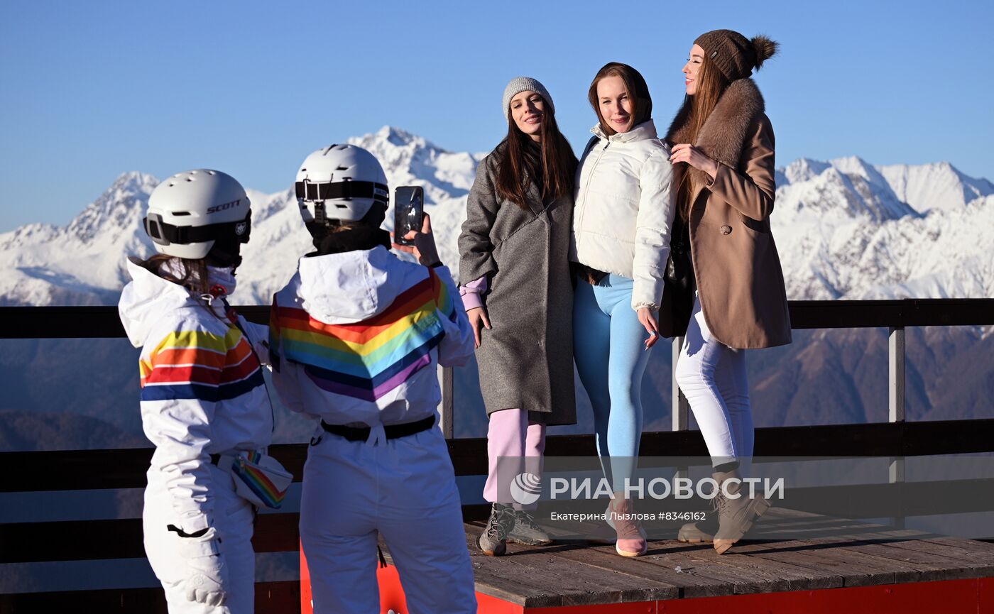 Старт горнолыжного сезона на курорте Красная поляна