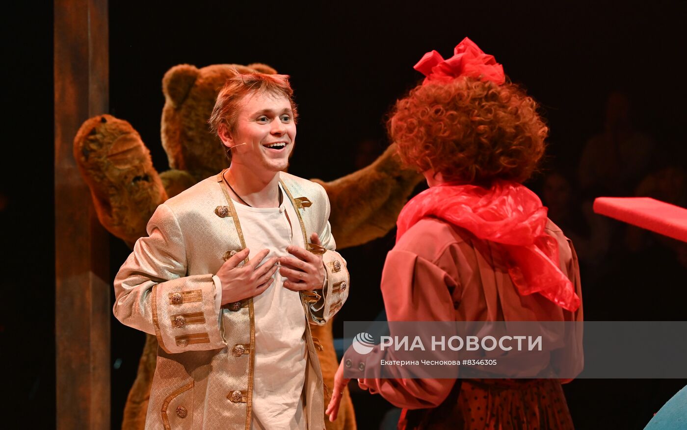 Спектакль "Огниво" в театре "Современник"