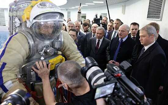 Президент Белоруссии А. Лукашенко посетил ЦПК им. Ю.А. Гагарина