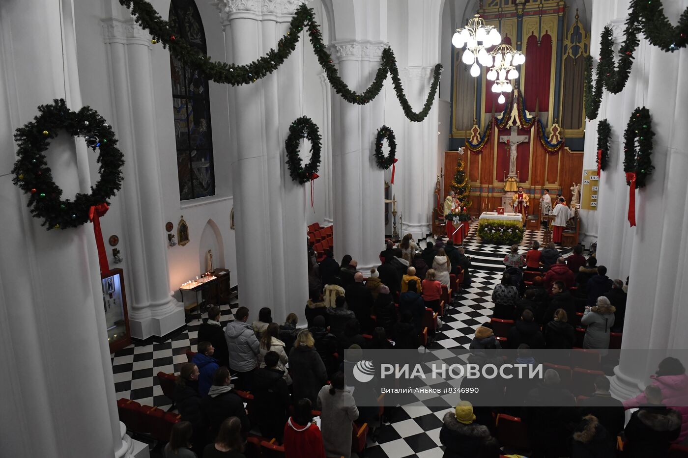 Празднование католического Рождества в России