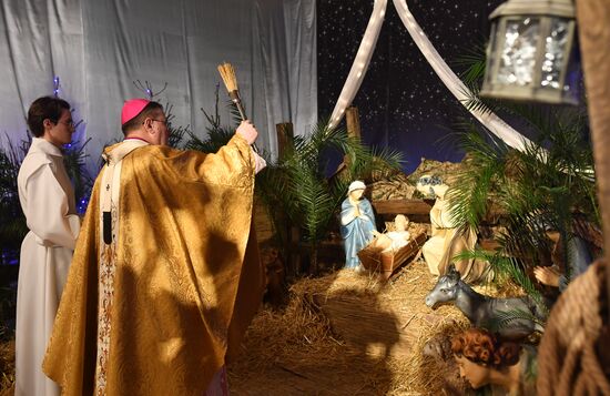 Празднование католического Рождества в России