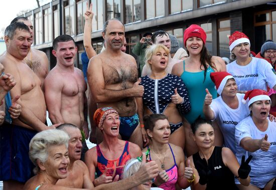 Акция "Закаленная Россия – здоровая страна" во Владивостоке