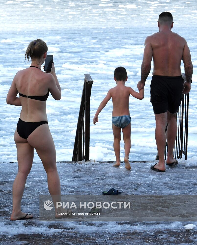 Акция "Закаленная Россия – здоровая страна" во Владивостоке