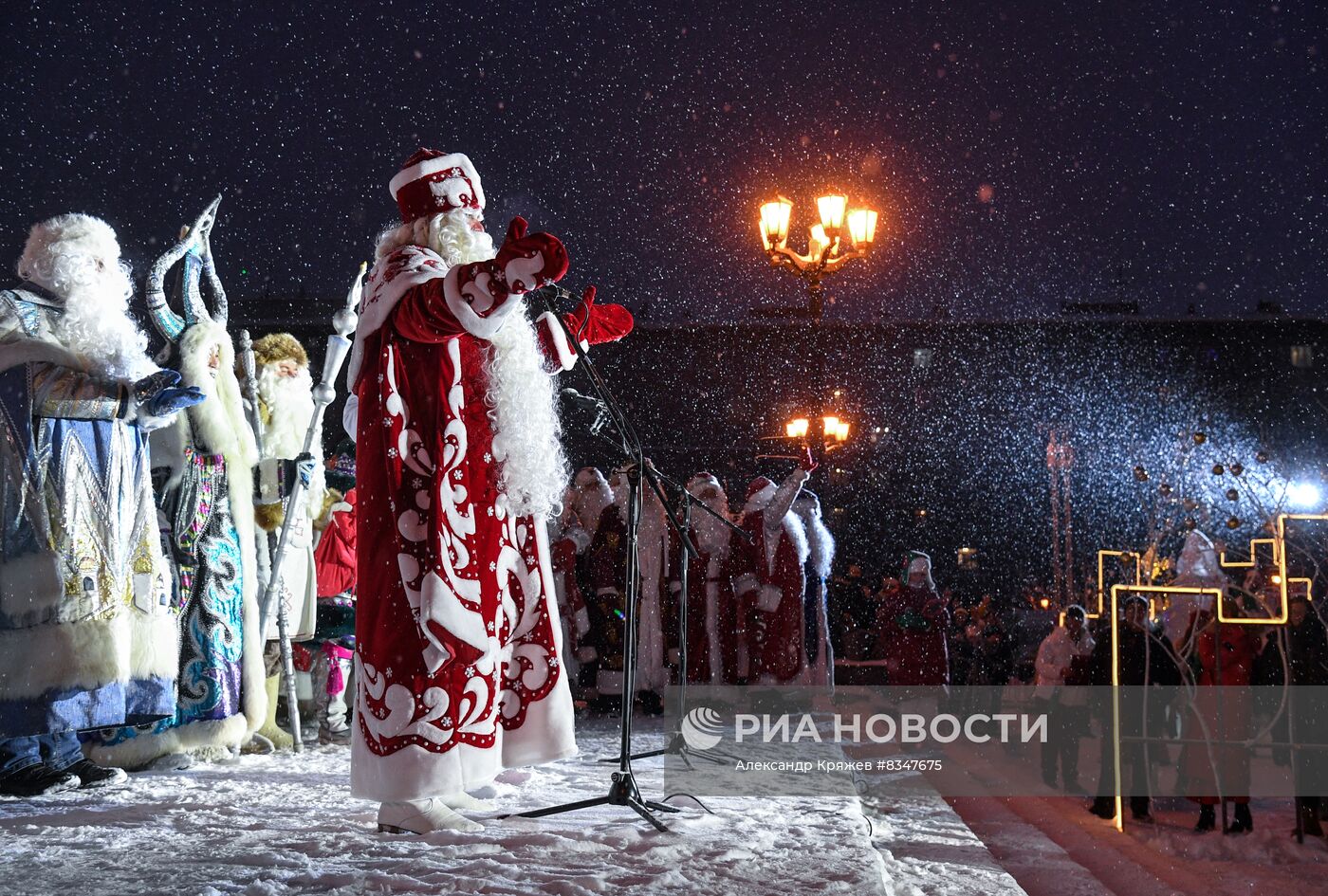 Закрытие съезда Дедов Морозов в Новосибирске 