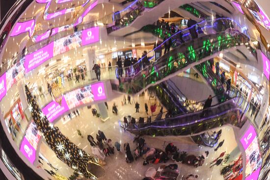 Предновогодняя торговля в Москве