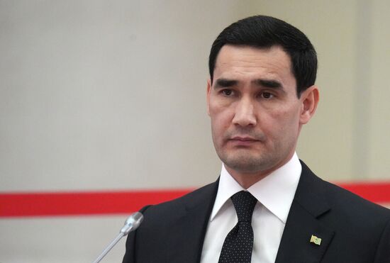 Президент РФ В. Путин принял участие в работе неформального саммита СНГ в Санкт-Петербурге