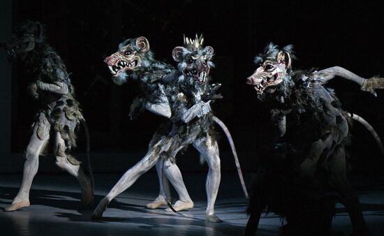 Балет "Щелкунчик" в постановке хореографа Юрия Посохова