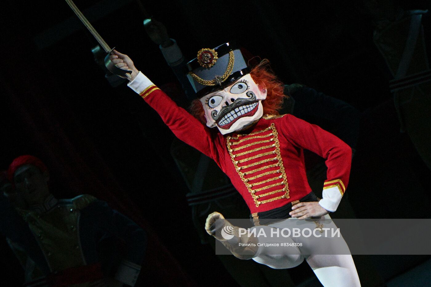 Балет "Щелкунчик" в постановке хореографа Юрия Посохова