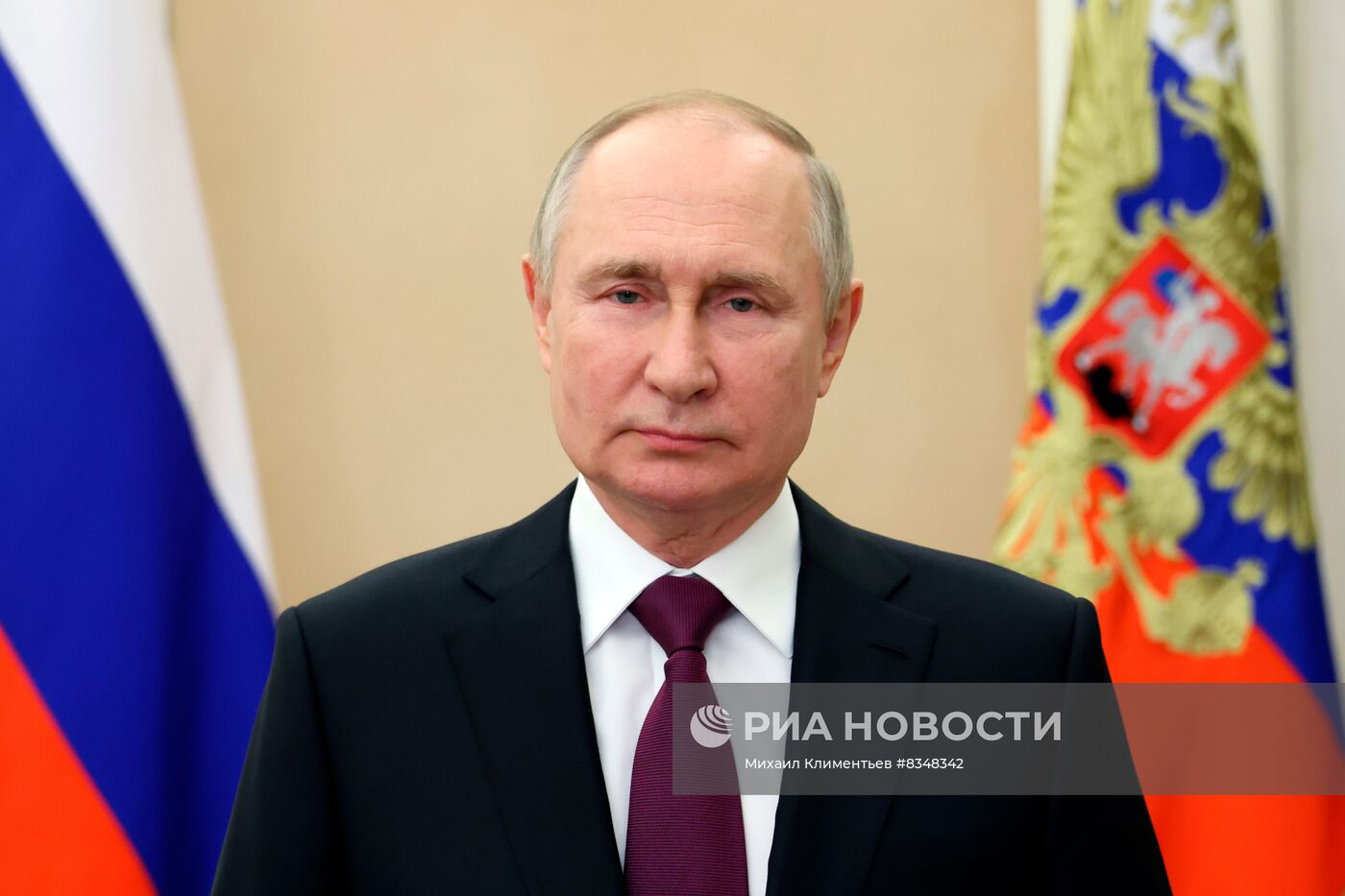Видеообращение президента РФ В. Путина по случаю Дня спасателя