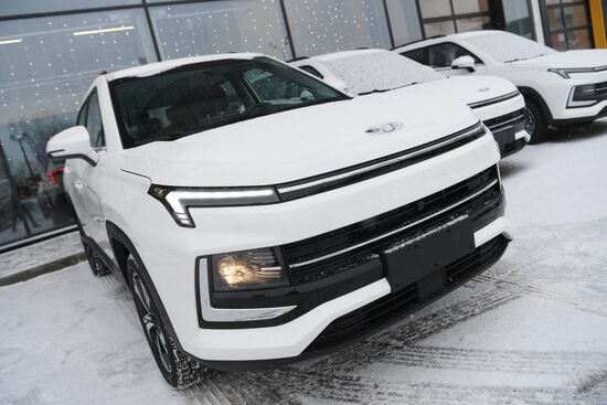 Первые автомобили "Москвич" поступили в розничную продажу