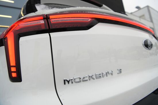 Первые автомобили "Москвич" поступили в розничную продажу