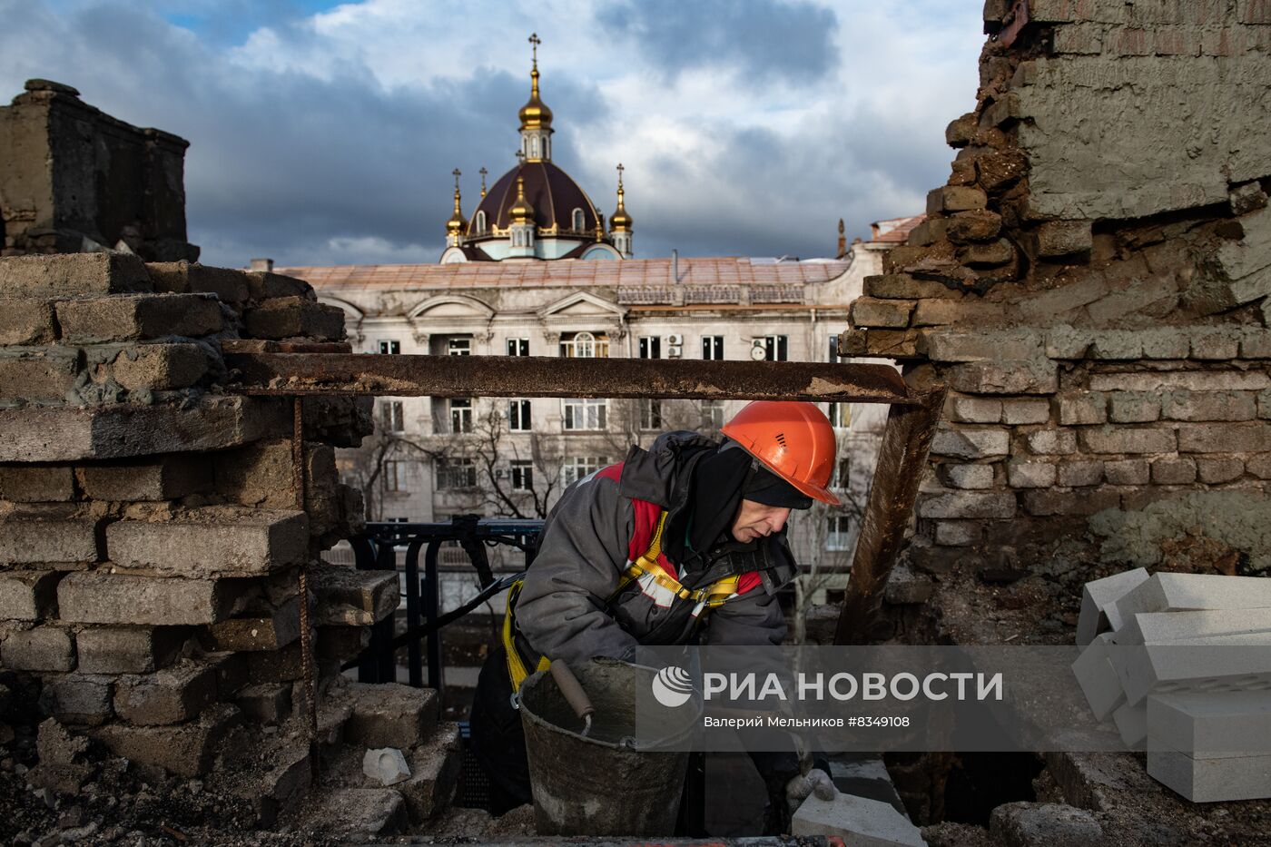 Работы по ремонту крыш в Мариуполе