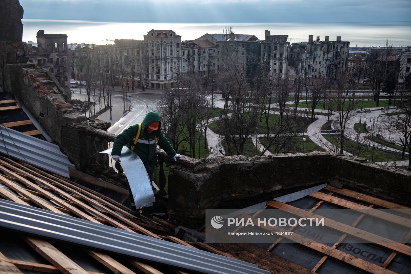 Работы по ремонту крыш в Мариуполе