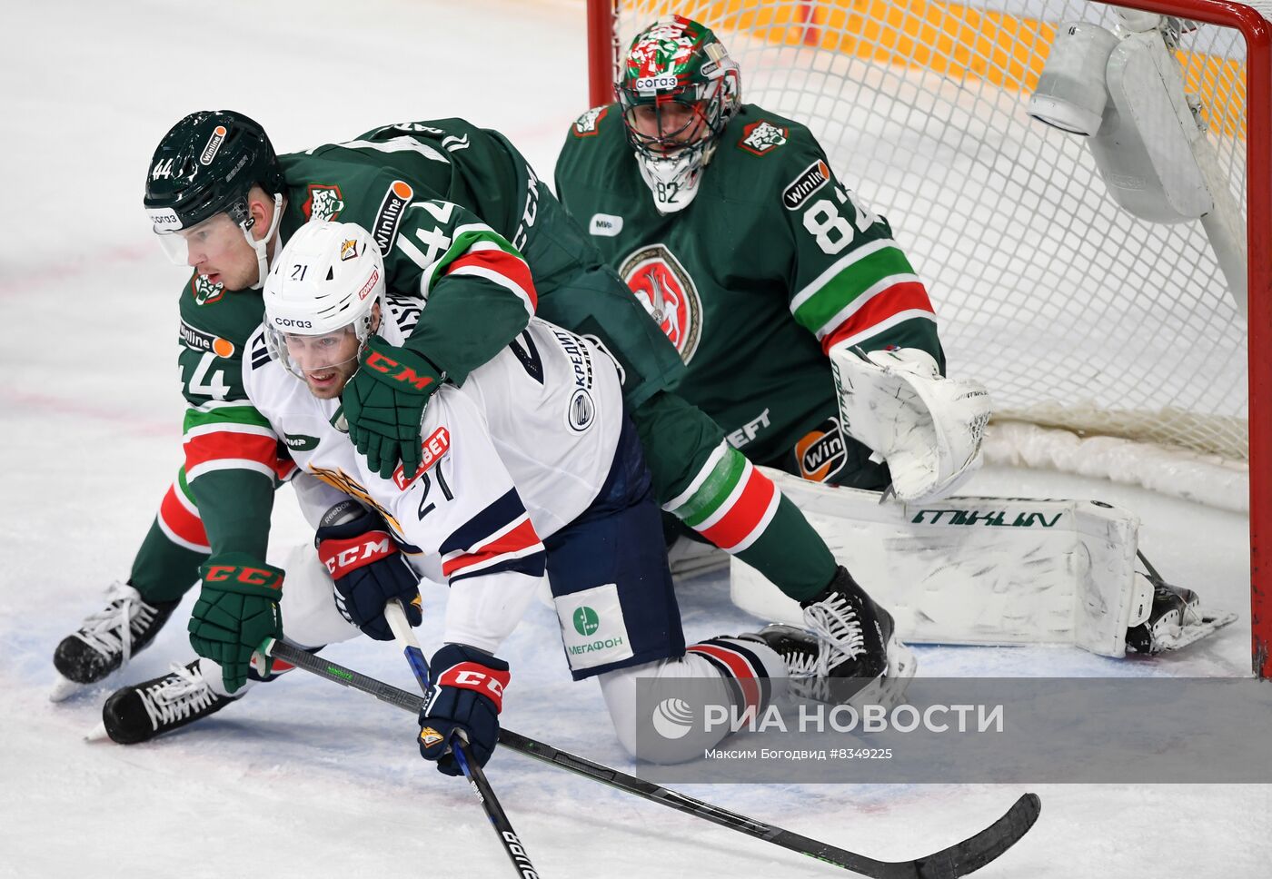 Хоккей. КХЛ. Матч "Ак Барс" - "Металлург"