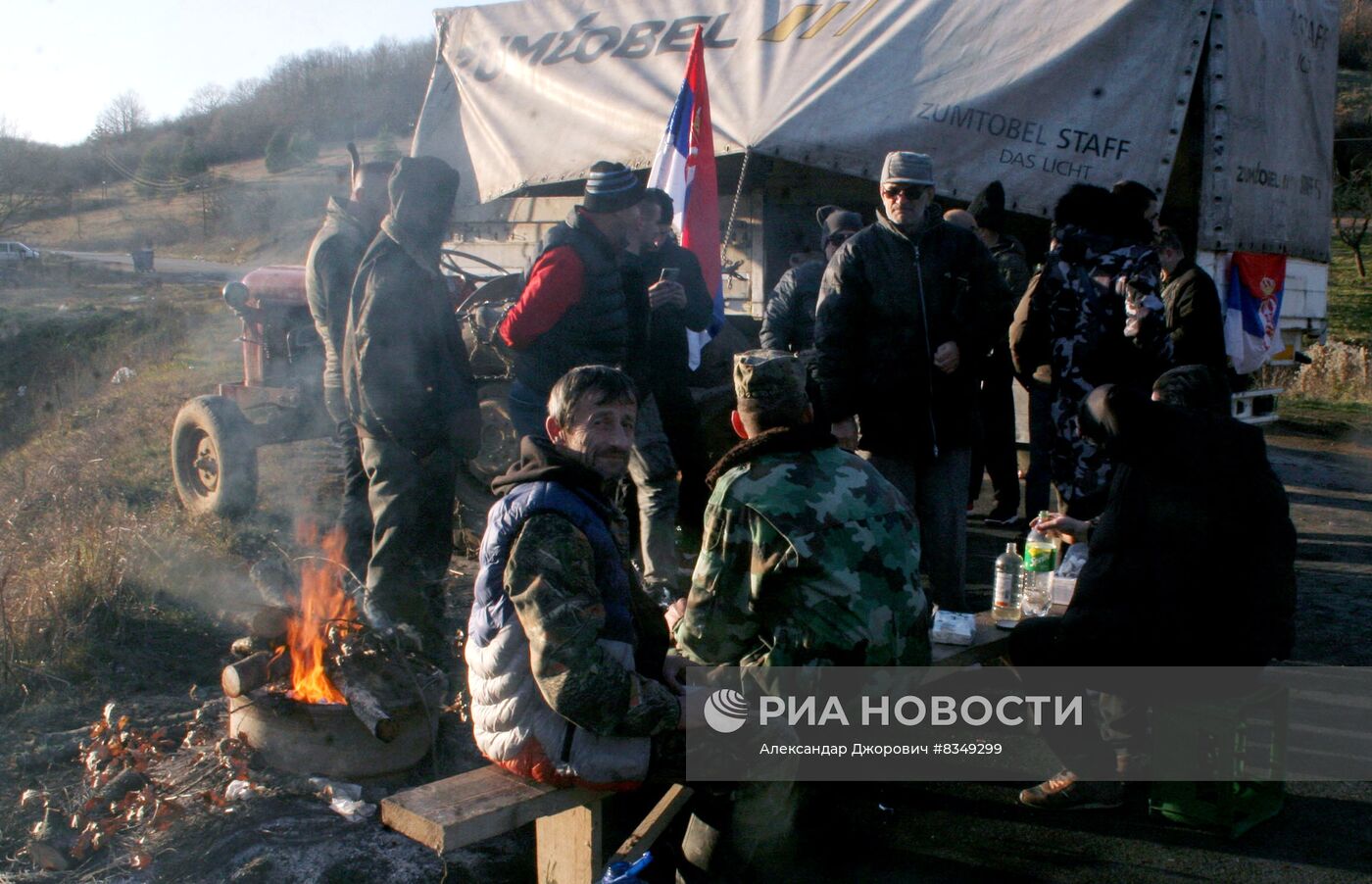 Власти Косово закрыли КПП "Мердаре" на выезде в Сербию