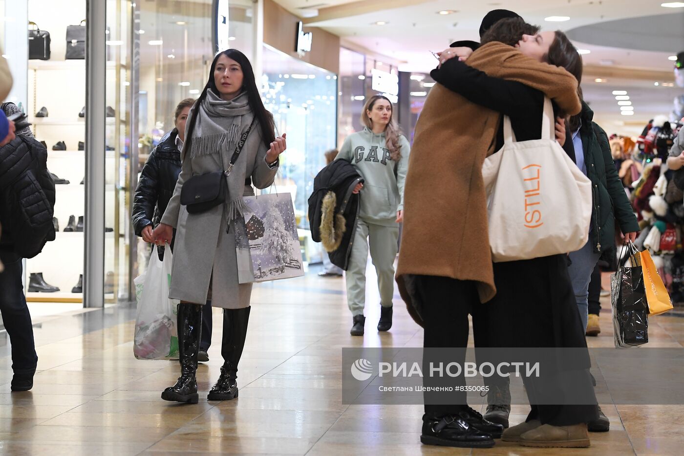Предновогодняя торговля в Москве