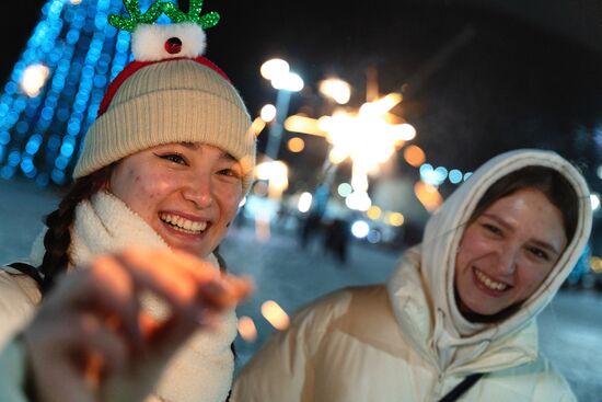 Празднование Нового года в регионах России