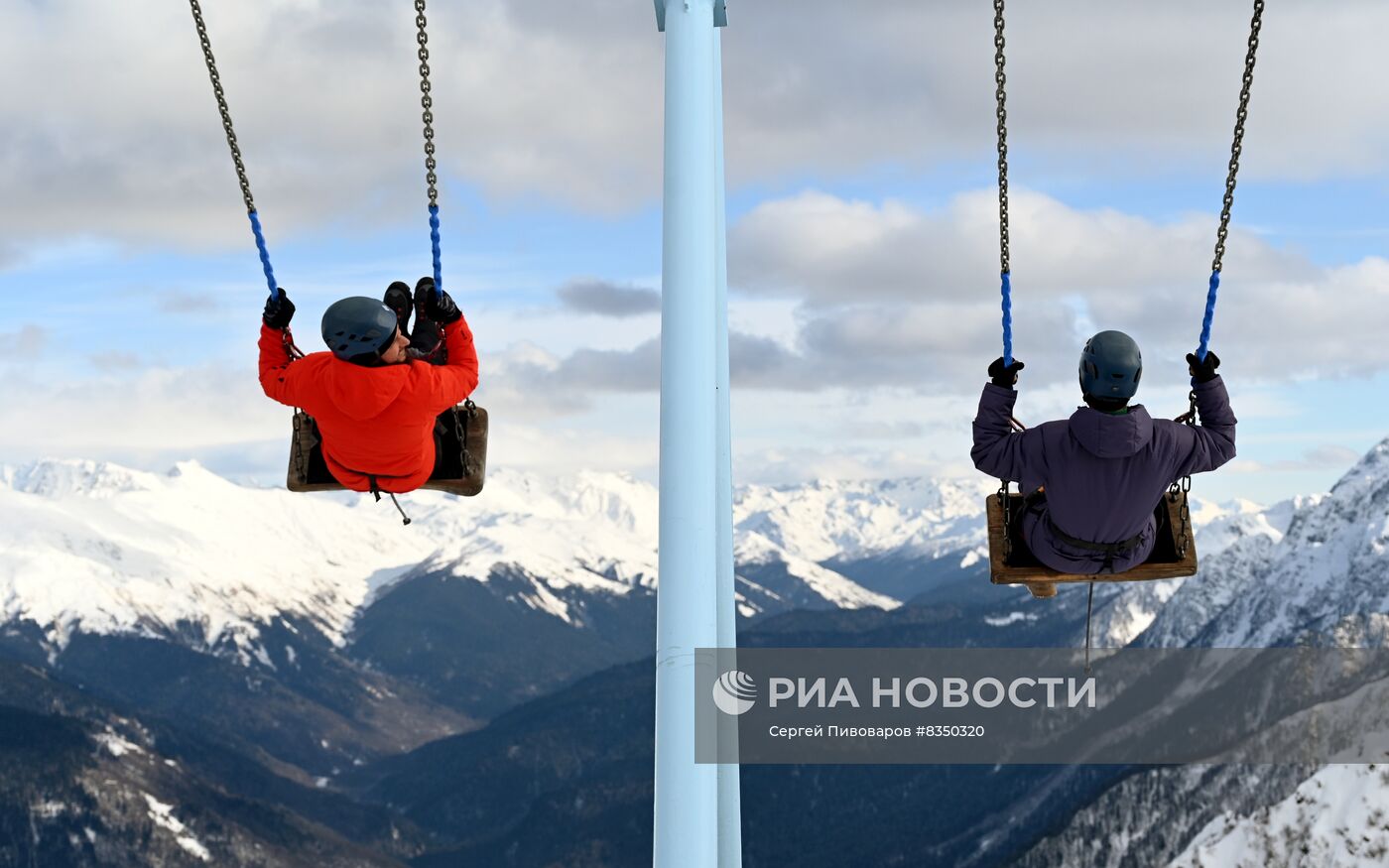 Открытие сезона на горнолыжном курорте "Роза Хутор" 