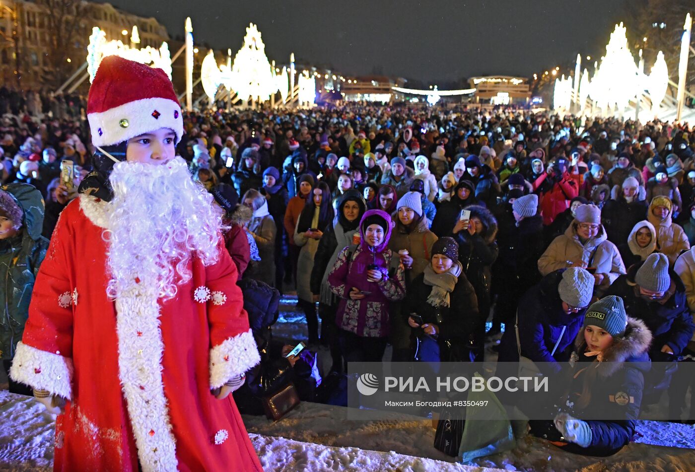 Празднование Нового года в регионах России