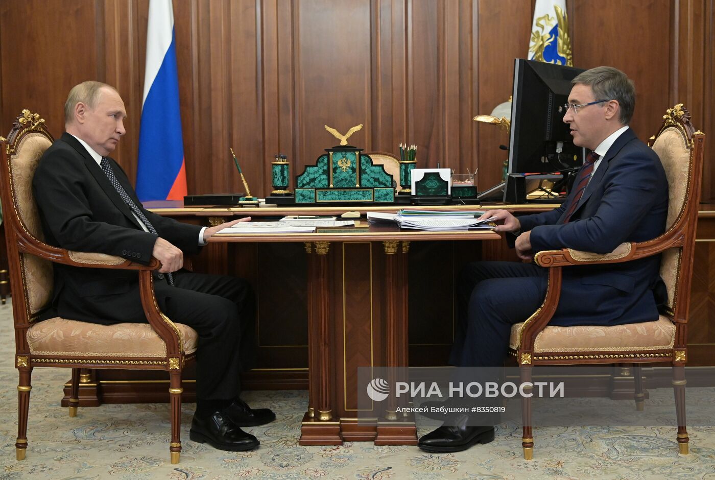 Президент РФ В. Путин встретился с министром науки и высшего образования РФ В. Фальковым