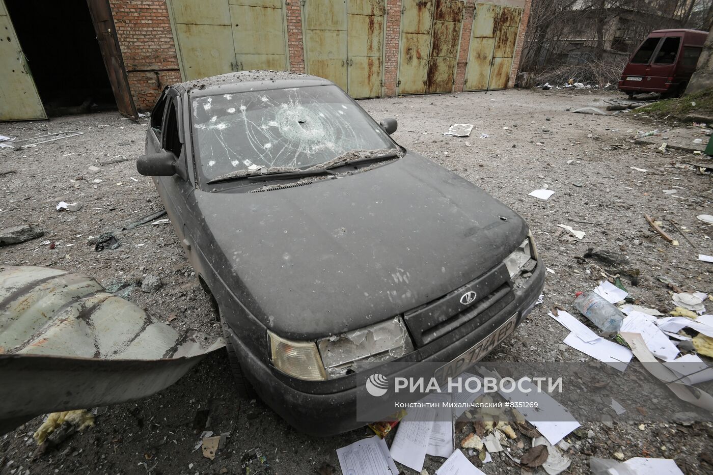 Последствия обстрела ВСУ города Васильевка в Запорожской области