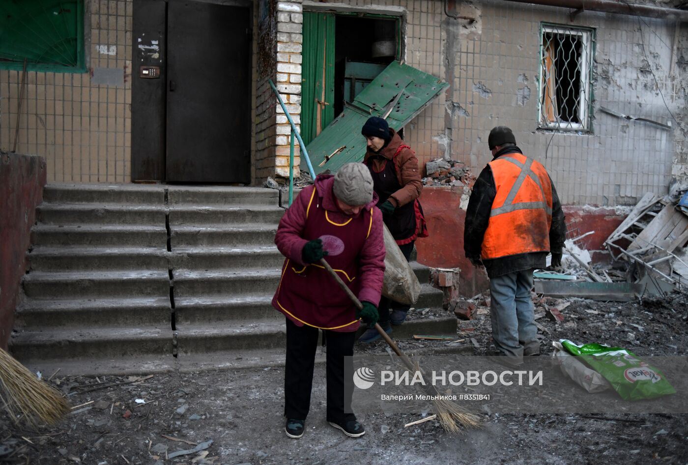 Последствия обстрела в Горловке