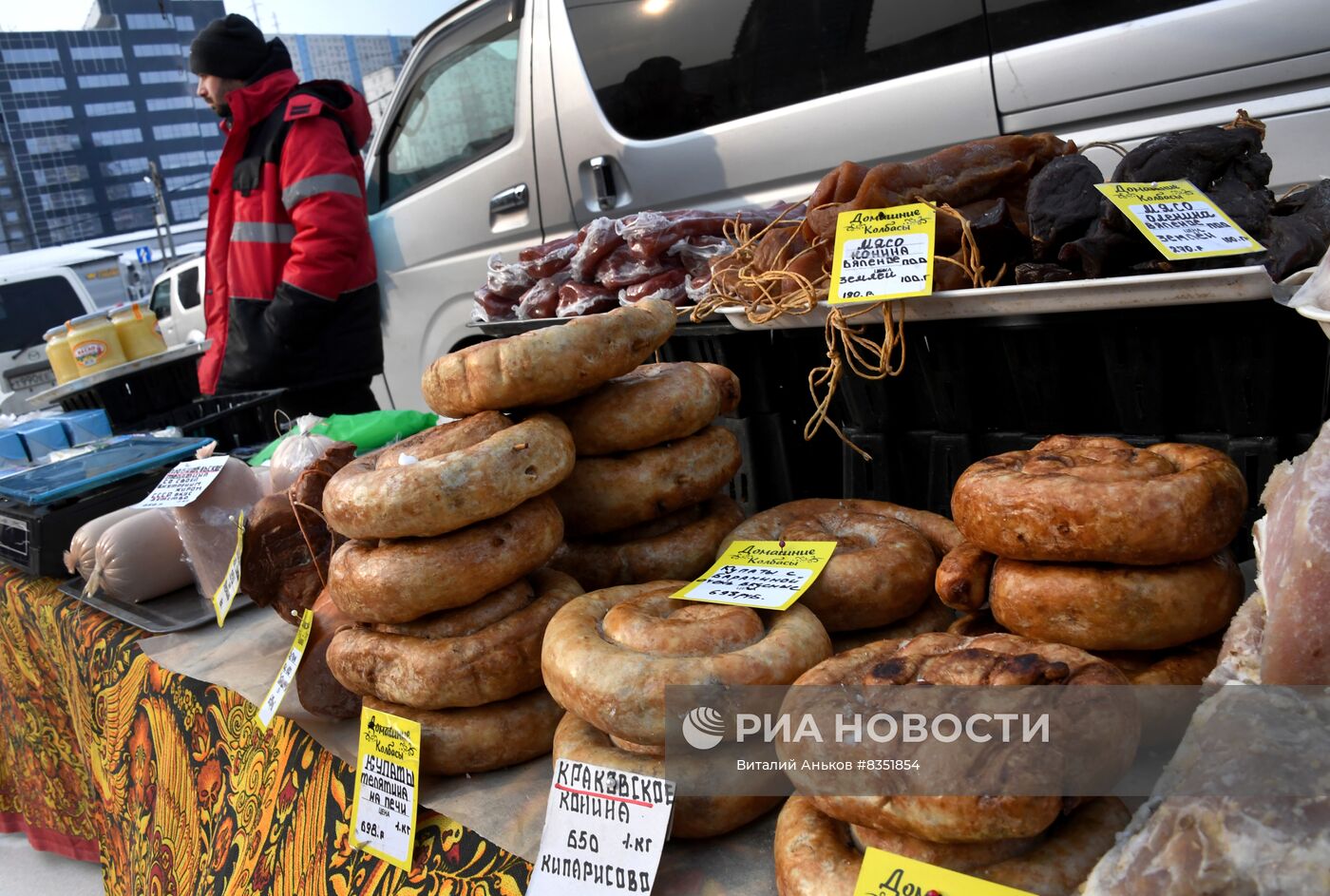 Рождественская продовольственная ярмарка во Владивостоке