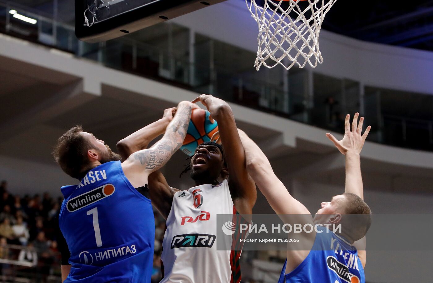 Баскетбол. Единая лига ВТБ. Матч "Зенит" - "Локомотив-Кубань"