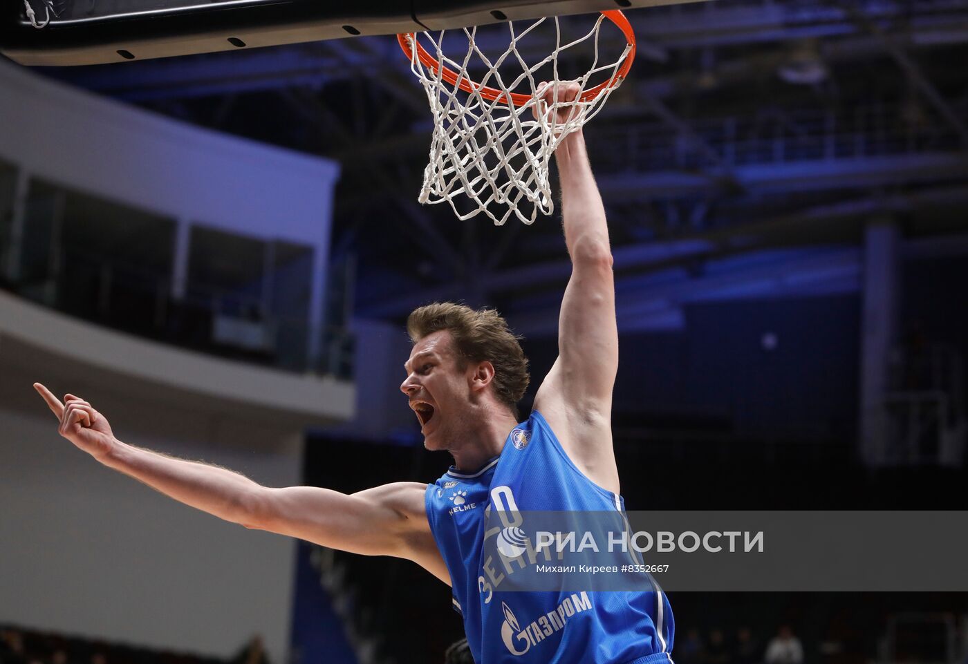 Баскетбол. Единая лига ВТБ. Матч "Зенит" - "Локомотив-Кубань"