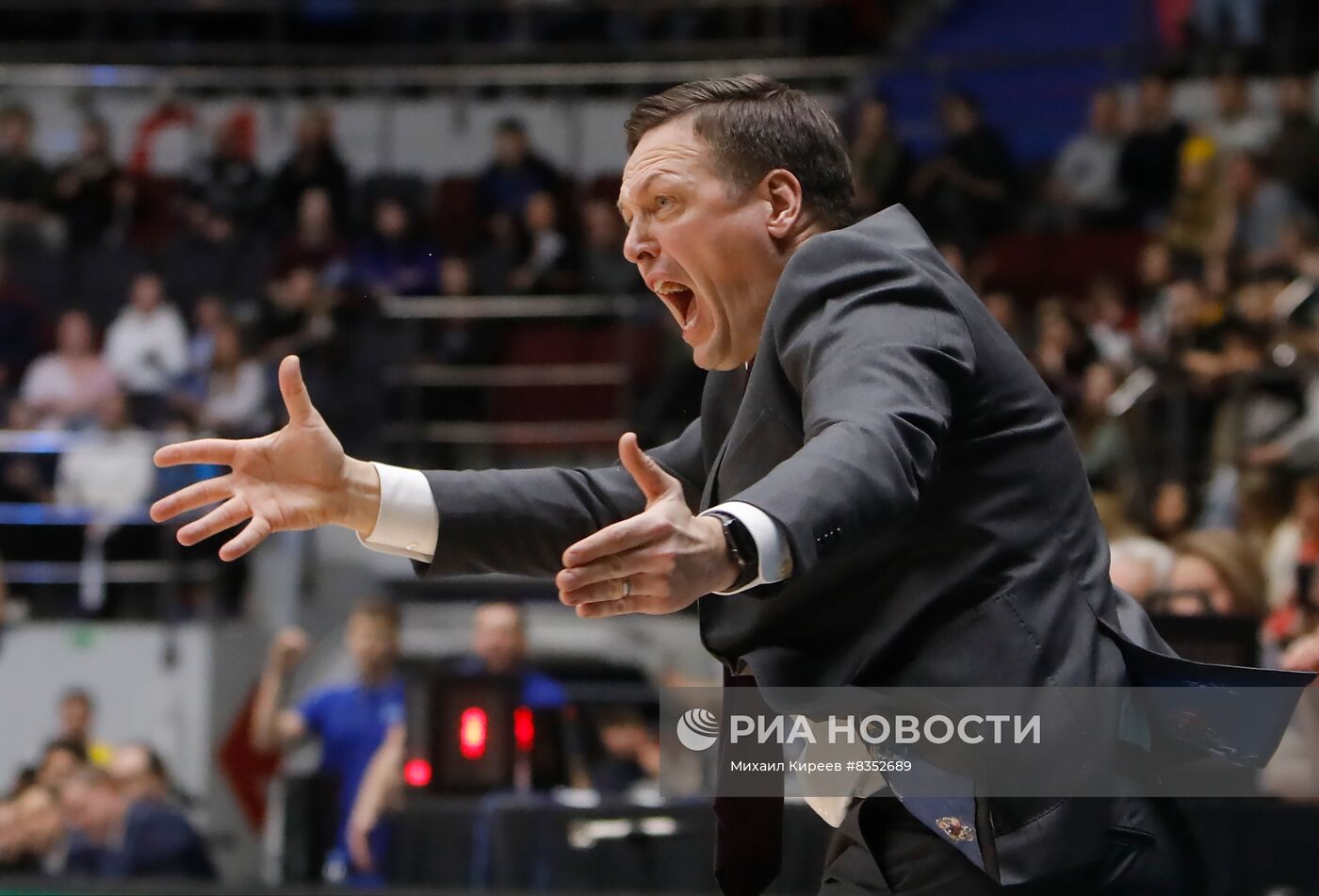 Баскетбол. Единая лига ВТБ. Матч "Зенит" - "Локомотив-Кубань"