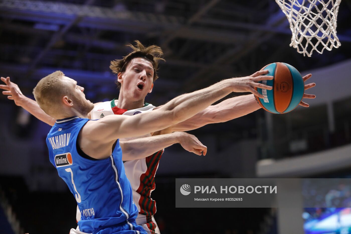 Баскетбол. Единая лига ВТБ. Матч "Зенит" - "Локомотив-Кубань"