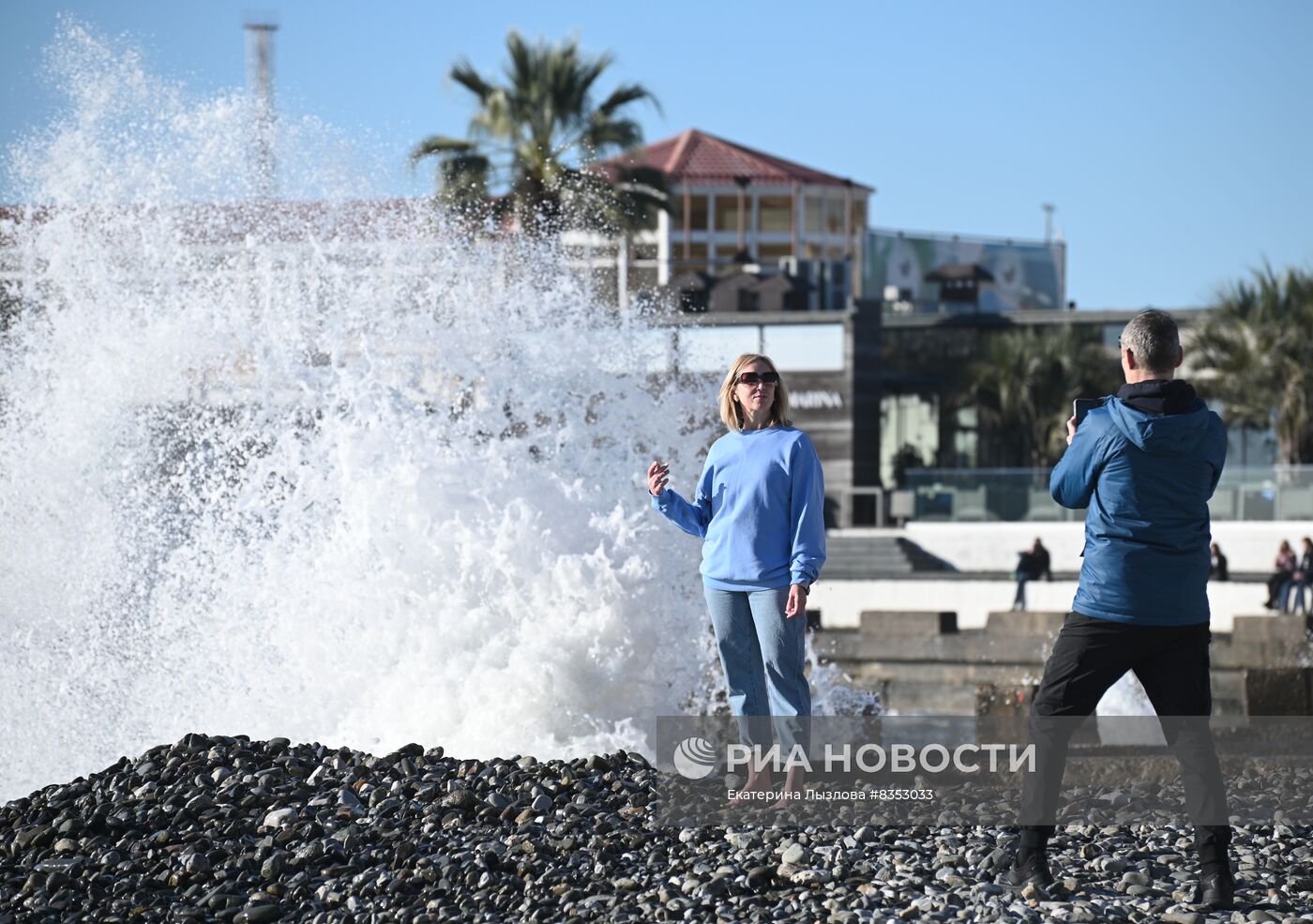 Зимние пляжи открылись в Сочи