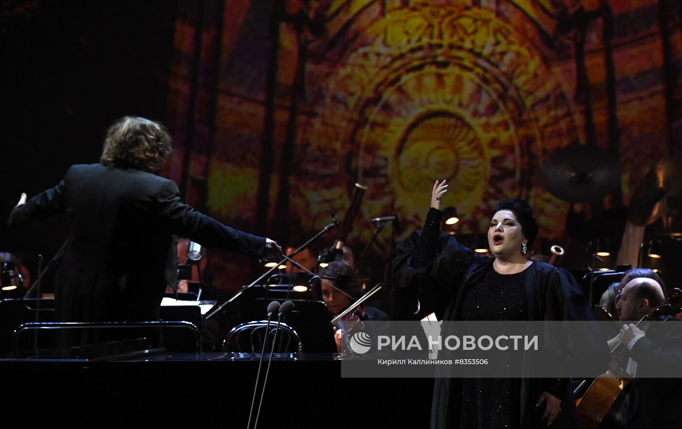 Открытие I Международного конкурса вокалистов и концертмейстеров Хиблы Герзмава