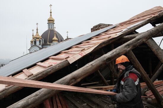 В Мариуполе идут работы по восстановлению инфраструктуры