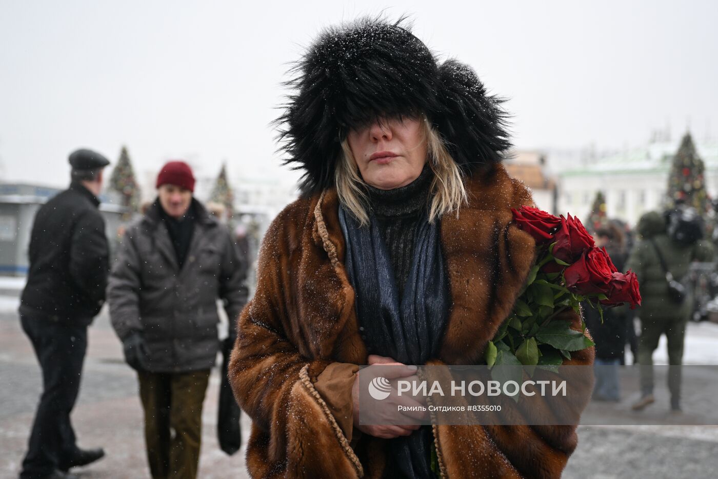 Церемония прощания с народной артисткой СССР Инной Чуриковой
