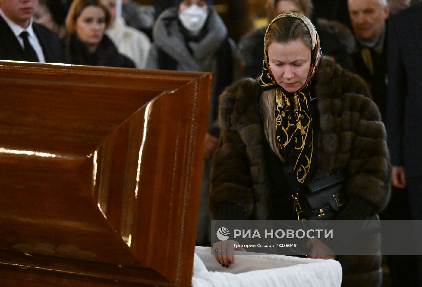 Церемония прощания с народной артисткой СССР Инной Чуриковой